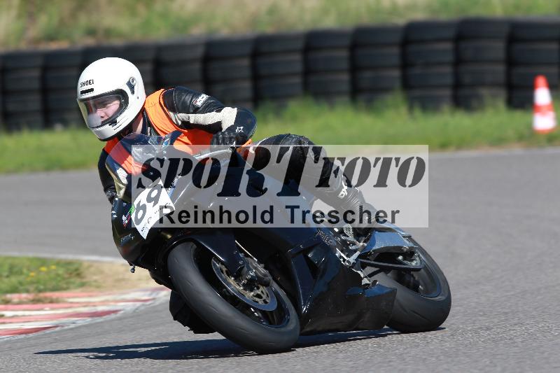 /Archiv-2022/08 17.04.2022 Speer Racing ADR/Instruktorengruppe/69